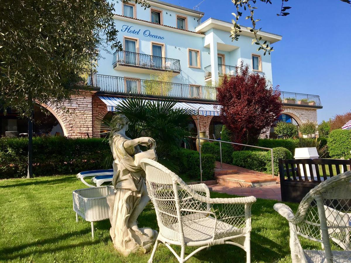 Hotel Oceano Peschiera del Garda Bagian luar foto